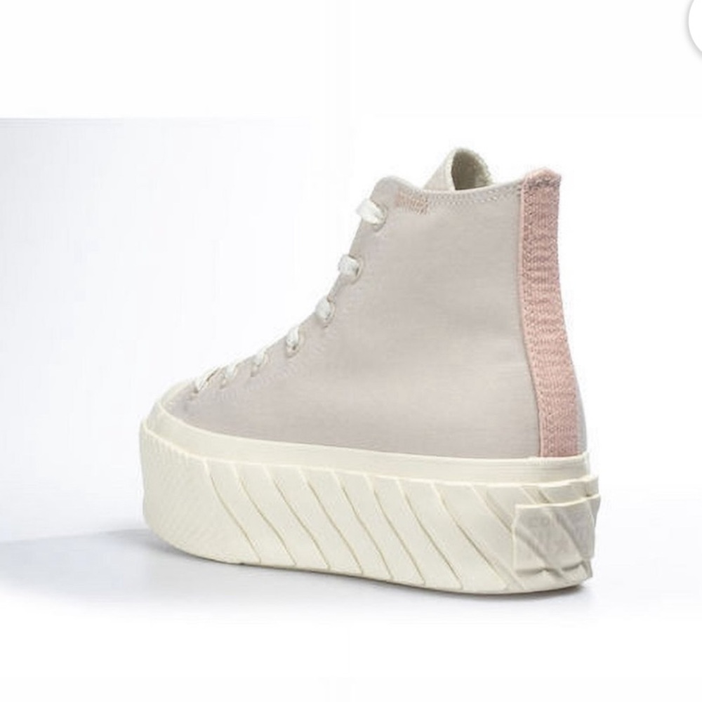 Converse Chuck Taylor All Star Lift 2X
